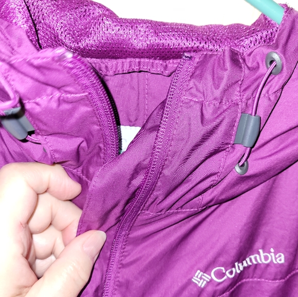 Columbia Sportswear hooded lined jacket with inside Velcro pocket Women's Medium - Picture 7 of 9